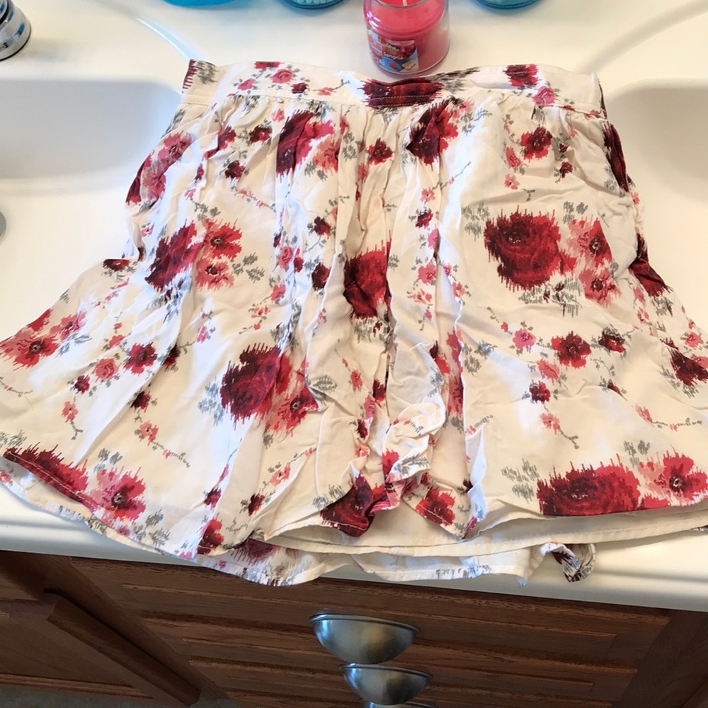 American eagle skirt